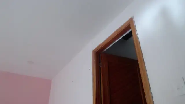 Snapshot of Gabycutee chatting on February 19, 2026, 8:28 pm Gabycutee online show from February 19, 2026, 8:28 pm