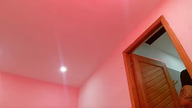 Snapshot of Gabycutee chatting on February 7, 2026, 12:40 am Gabycutee online show from February 7, 2026, 12:40 am