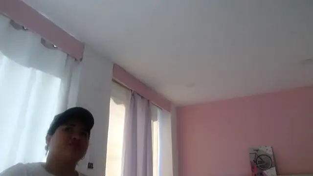 Snapshot of Gabycutee chatting on February 11, 2026, 8:09 pm Gabycutee online show from February 11, 2026, 8:09 pm