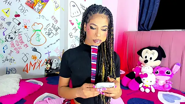 bloom444 online show from February 24, 2026, 4:02 am