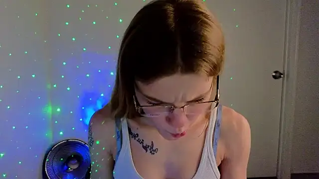 Snapshot of foxy_ana13 chatting on March 14, 2025, 3:37 am foxy ana13 online show from March 14, 2025, 3:37 am