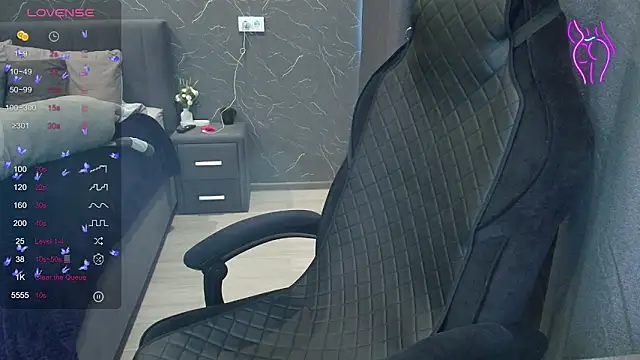 Alice Weiss online show from February 20, 2026, 1:02 pm