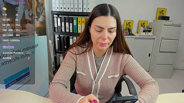 kilenyapatrice online show from February 24, 2025, 11:43 am