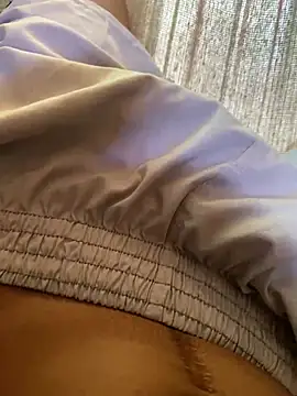 jnsubimisso online show from February 25, 2025, 1:00 pm