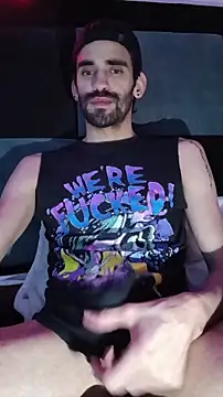 johngil0995 online show from January 7, 2026, 3:44 am