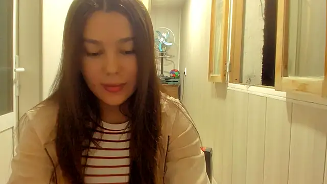 LunaXmii online show from September 30, 2025, 11:33 pm