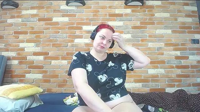 Lusttymommy online show from December 13, 2024, 9:24 am