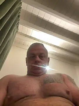 JakubW79 online show from January 22, 2025, 1:42 am