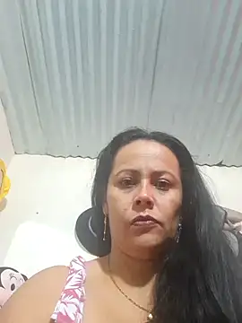 Snapshot of Roussexy_ chatting on December 28, 2024, 5:46 pm Roussexy online show from December 28, 2024, 5:46 pm