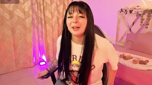 hina tay online show from March 27, 2026, 3:37 am