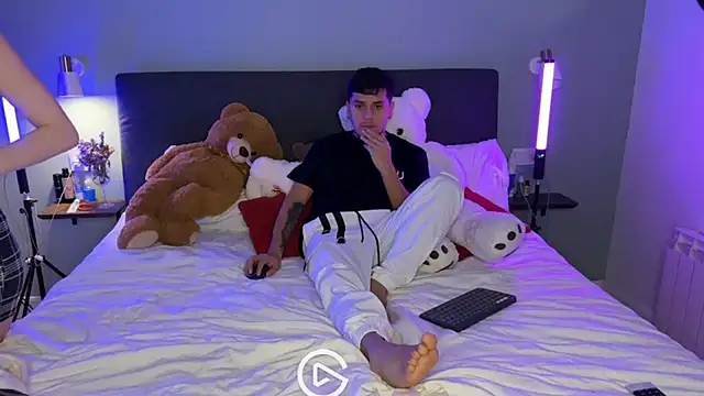 crazyrabbits online show from January 8, 2025, 9:55 pm