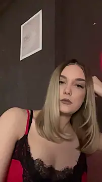 Alisa Rise online show from April 4, 2026, 11:22 pm