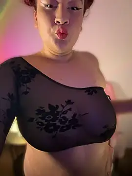 alexxaa96 online show from July 25, 2026, 3:25 am