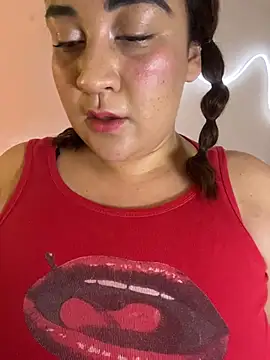 alexxaa96 online show from February 2, 2026, 4:50 pm