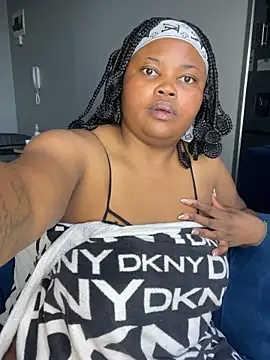 Curveysinaa online show from December 18, 2025, 10:52 am