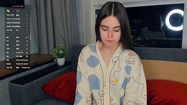 JulianaHaith online show from February 28, 2025, 10:28 pm