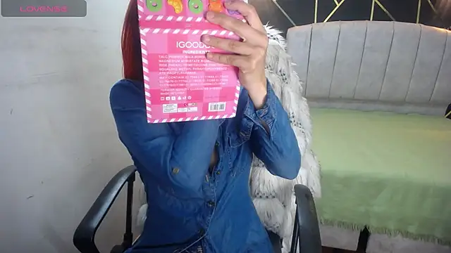 Snapshot of Racy_Angel chatting on March 20, 2025, 6:09 pm Racy Angel online show from March 20, 2025, 6:09 pm