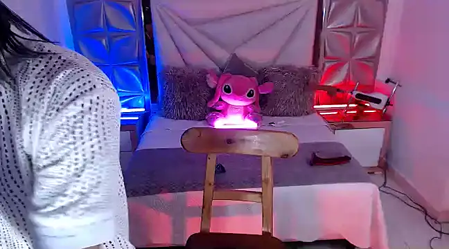 Snapshot of georgie_latin99 chatting on March 21, 2025, 2:40 pm georgie latin99 online show from March 21, 2025, 2:40 pm