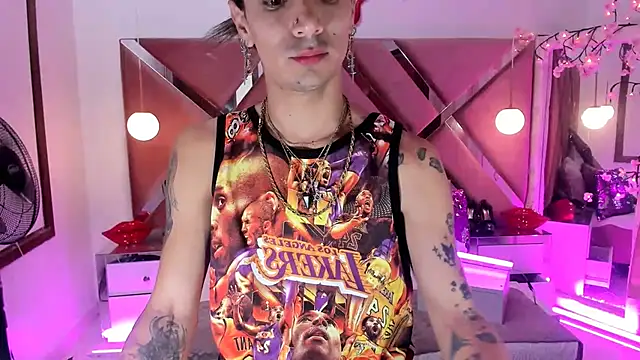 Snapshot of georgie_latin99 chatting on September 11, 2025, 3:12 pm georgie latin99 online show from September 11, 2025, 3:12 pm