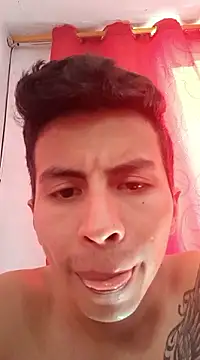 Velk hot online show from December 7, 2024, 4:53 pm