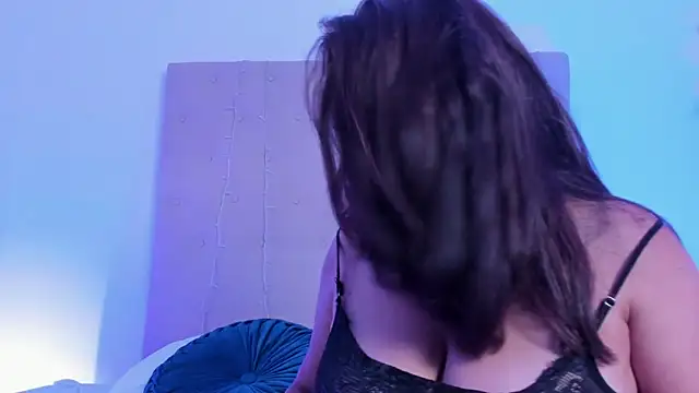 Angelaa ramirez online show from February 7, 2025, 1:58 am