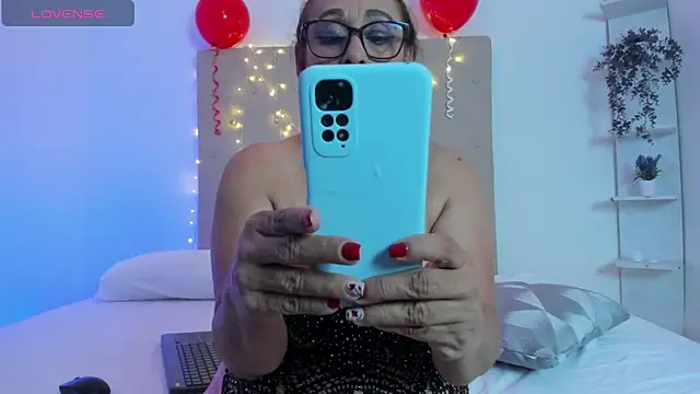 Angelaa ramirez online show from February 13, 2025, 6:09 am