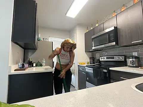 GoddessNih online show from March 7, 2025, 6:11 pm