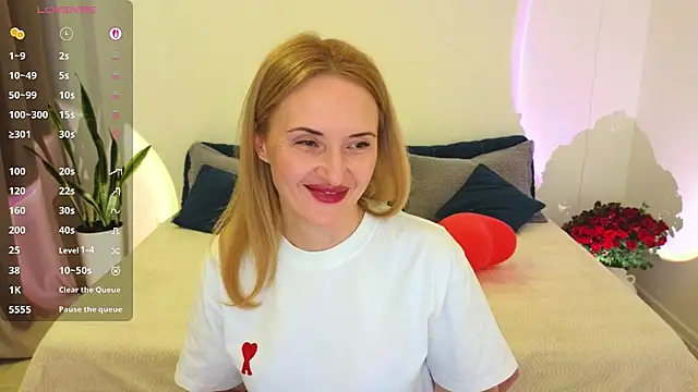 AlisssaRose online show from February 12, 2026, 8:08 pm