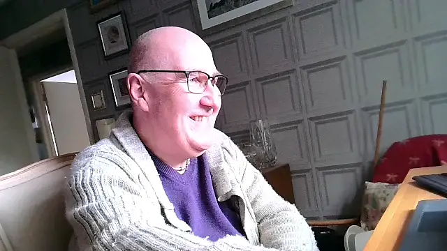 Adamdaddybear online show from March 11, 2025, 2:51 pm