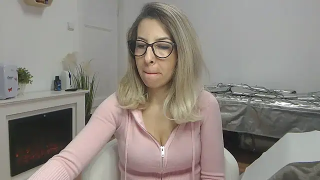 SukyGirl online show from February 27, 2025, 6:46 am