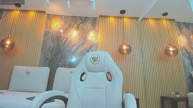 ella harper online show from September 25, 2025, 3:01 am