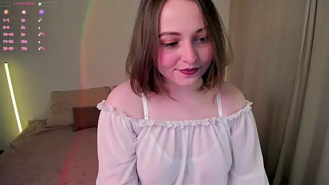 Snapshot of alysia_storm chatting on April 26, 2026, 8:50 pm alysia storm online show from April 26, 2026, 8:50 pm