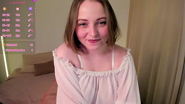 Snapshot of alysia_storm chatting on March 22, 2026, 9:49 pm alysia storm online show from March 22, 2026, 9:49 pm