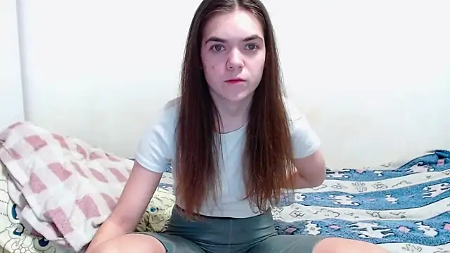 SallyMkn online show from February 27, 2025, 1:49 pm