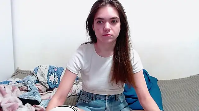 SallyMkn online show from February 9, 2025, 9:37 am