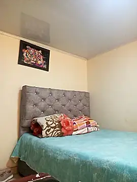 Sara Brownx online show from January 18, 2026, 3:48 pm