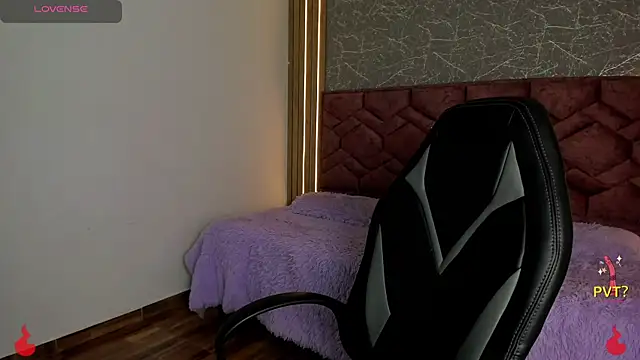 Lucia star   online show from January 25, 2025, 10:28 pm