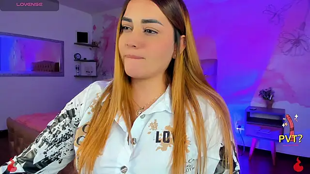 Lucia star   online show from March 5, 2025, 3:40 am