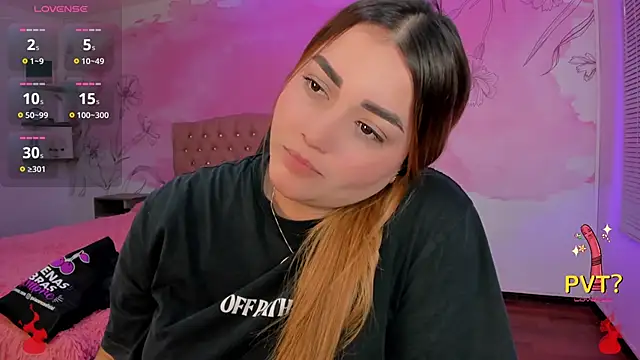 Lucia star   online show from March 19, 2025, 6:46 am