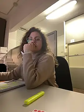 ItalianiMuli online show from January 27, 2025, 4:33 pm