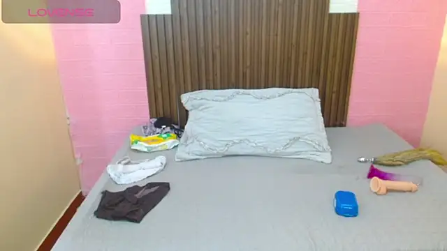 Angelica Blue online show from September 28, 2025, 4:36 pm