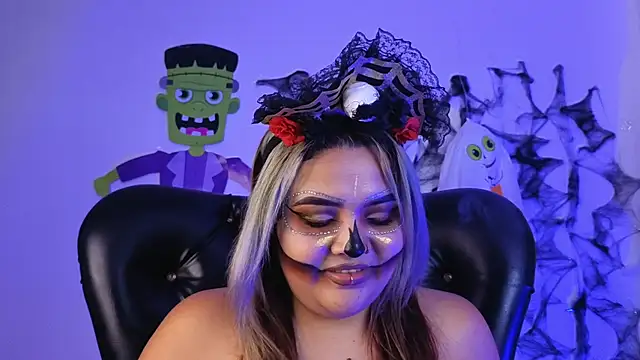 Agatha humidity online show from October 12, 2025, 7:32 am