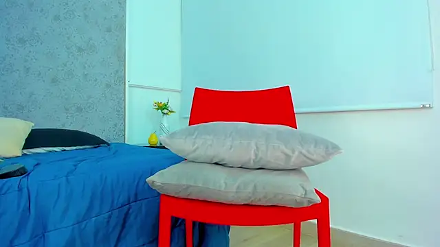 Snapshot of Latrellx7 chatting on March 17, 2025, 2:45 pm Latrellx7 online show from March 17, 2025, 2:45 pm