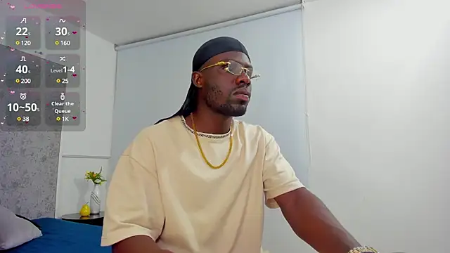 Snapshot of Latrellx7 chatting on March 20, 2025, 11:27 am Latrellx7 online show from March 20, 2025, 11:27 am