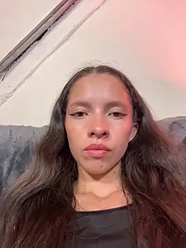Snapshot of sweetdam12 chatting on April 21, 2026, 8:59 pm sweetdam12 online show from April 21, 2026, 8:59 pm