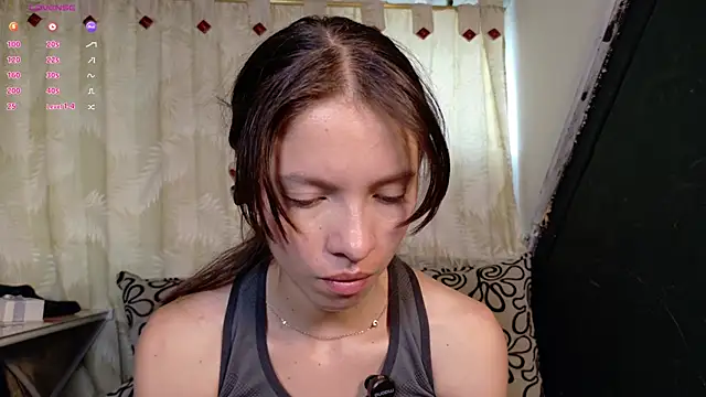 sweetdam12 online show from November 18, 2025, 8:45 pm