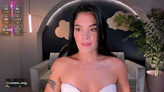 GiaFerrara online show from March 19, 2025, 7:17 pm