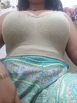 cute-mahek online show from March 27, 2026, 7:04 pm