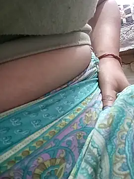 cute-mahek online show from February 20, 2026, 4:20 am