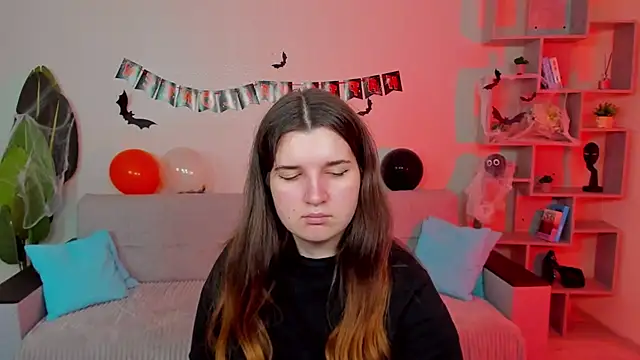 BonneyLove online show from October 17, 2025, 9:38 pm